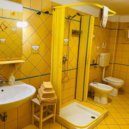 Sole Luna E Girasoli Bed & Breakfast 3*