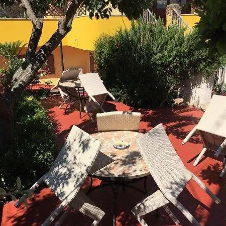 Bed & Breakfast Sole Luna E Girasoli Marina di Mancaversa