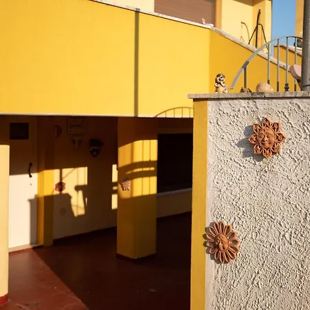 Bed & Breakfast Sole Luna E Girasoli Marina di Mancaversa